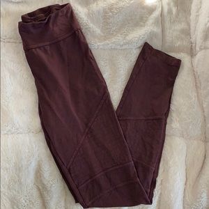 maroon leggings